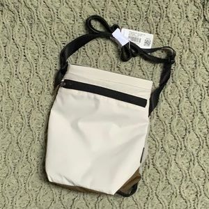 Lululemon Water Bottle Crossbody